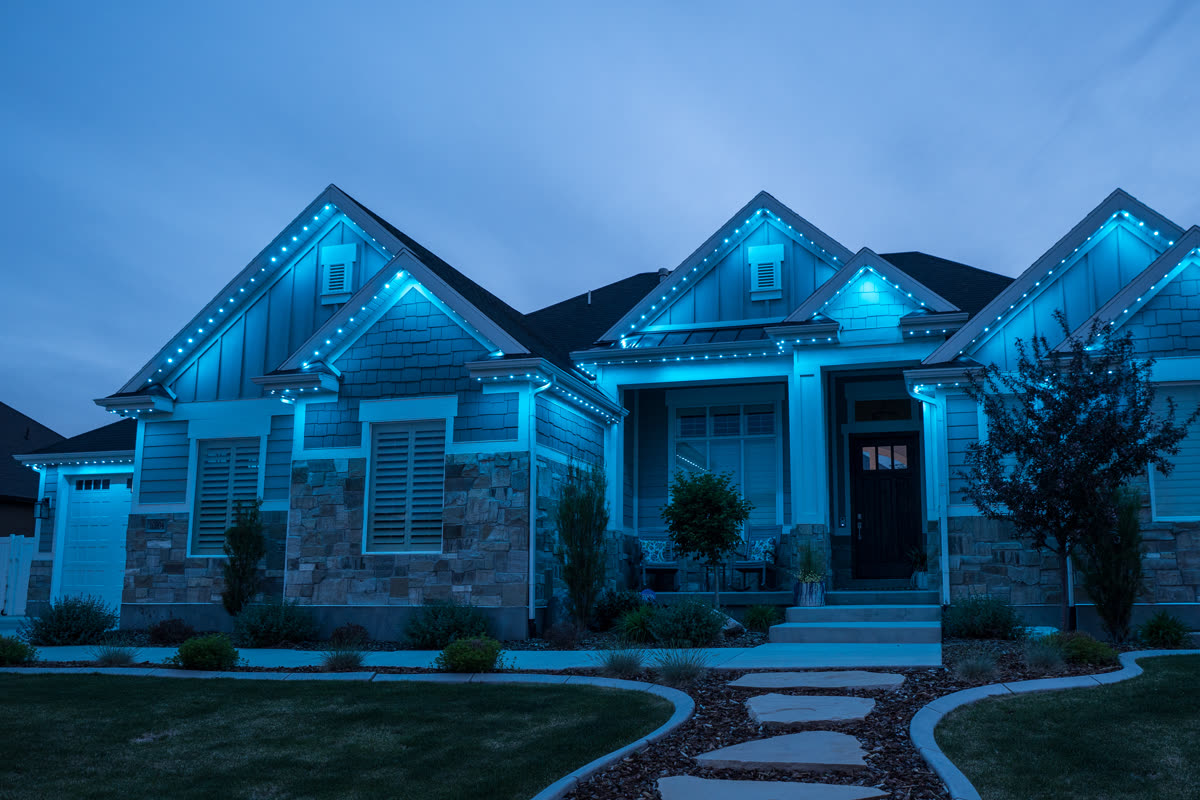 Should You Get Permanent Lights If You're Moving Soon?