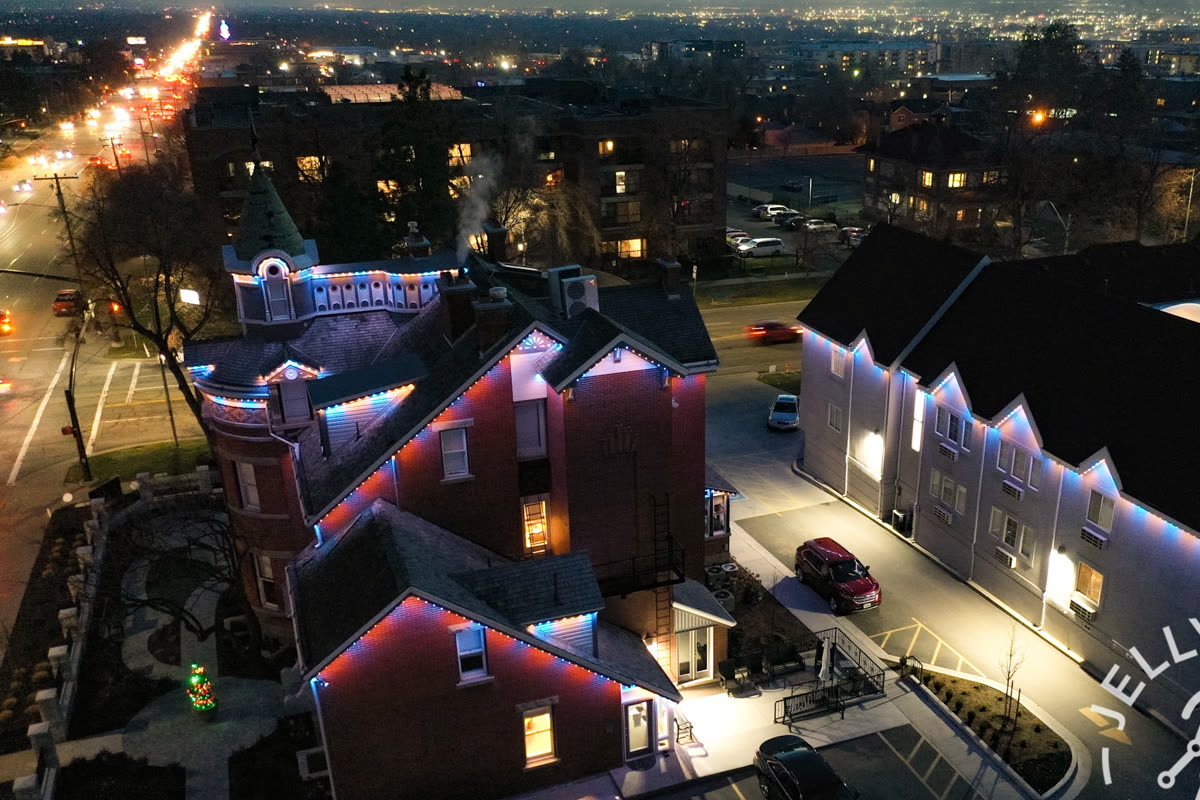 Permanent Lights with Solar Panels: Compatible?