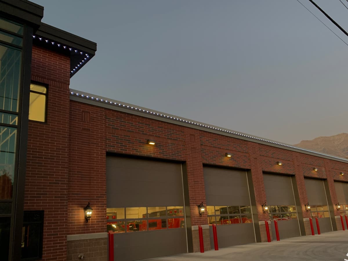 Permanent Lights Look Dim or Yellow-White: Fixes