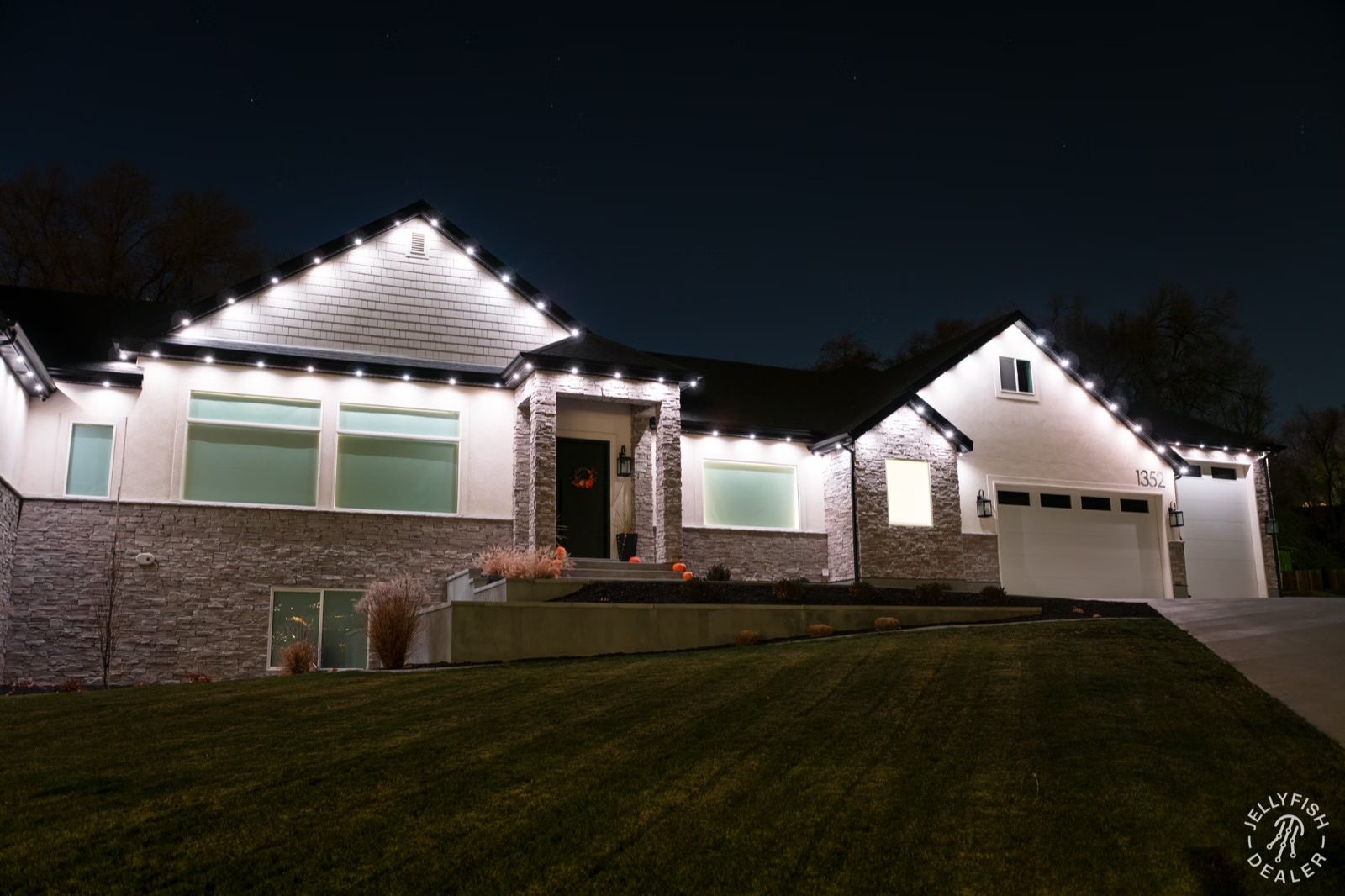 HOA Lighting Gallery