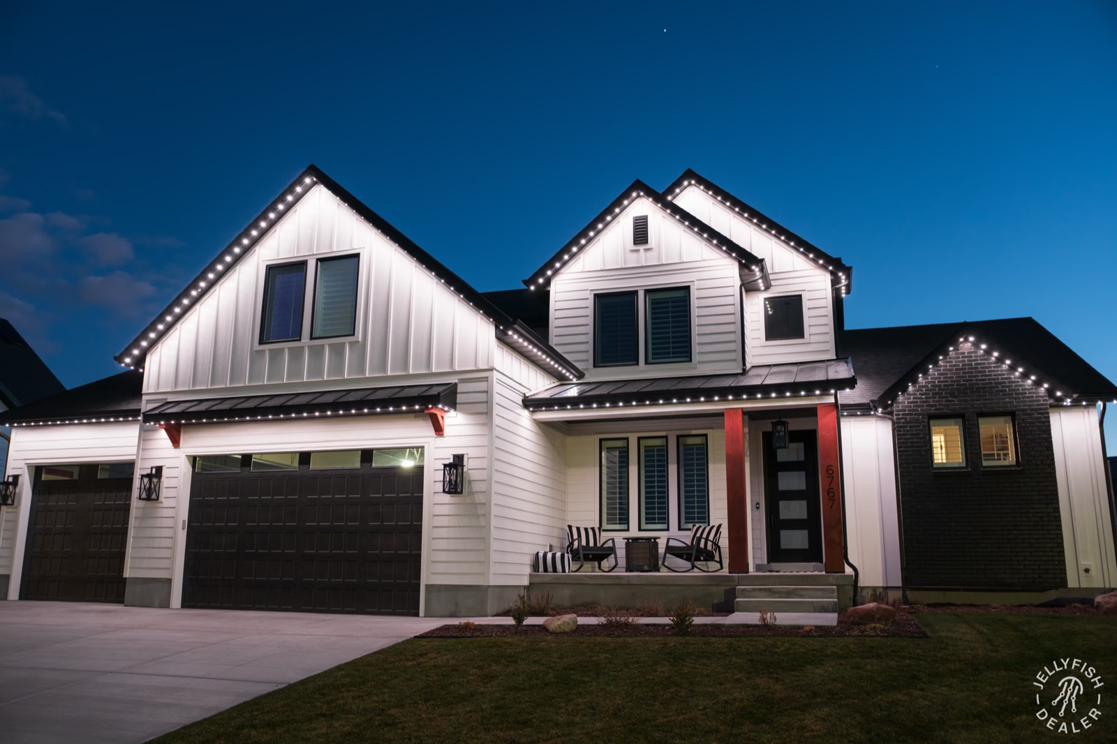 Permanent outdoor lighting install in Fresno, CA