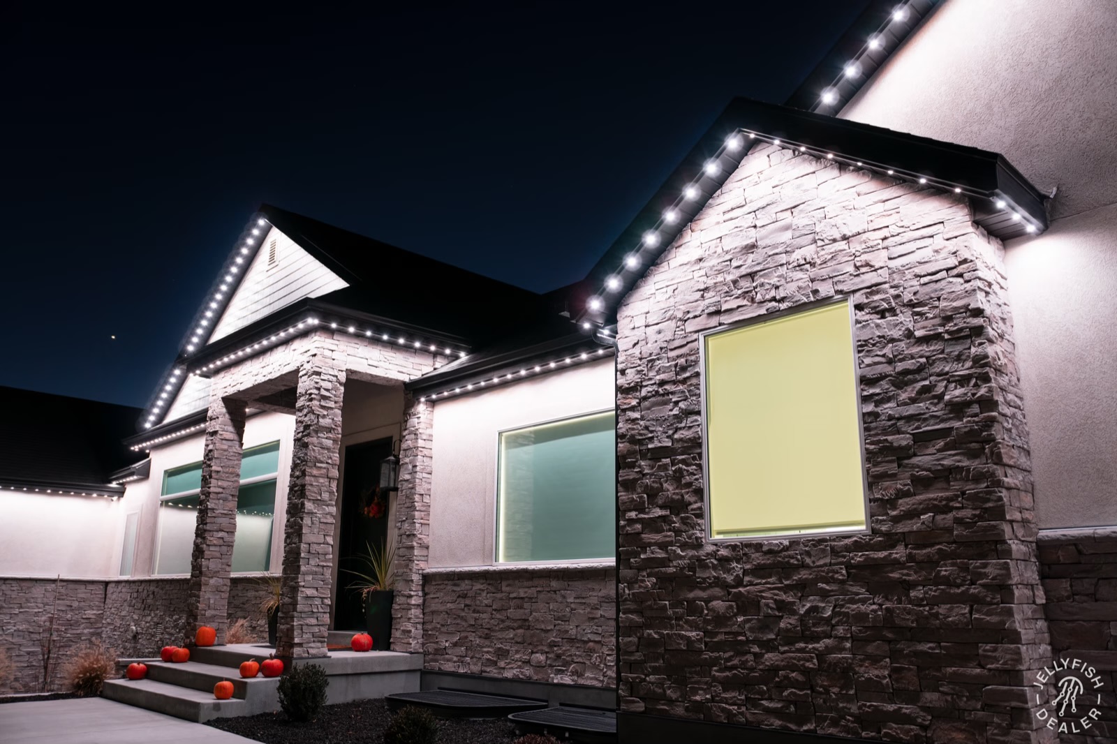 Permanent outdoor lighting install in Fresno, CA